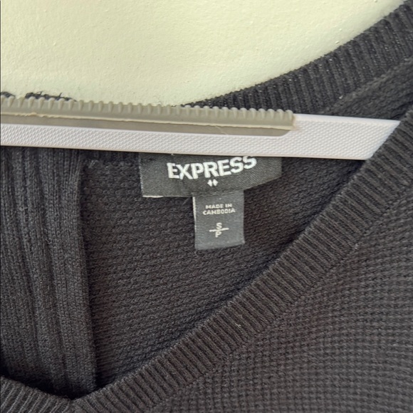 Express Zipper Back Sweater - Picture 3 of 3